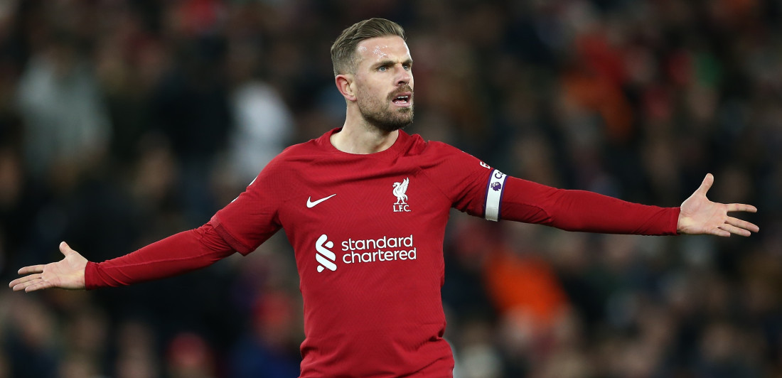 Šok na Ostrvu: Henderson u plavom, bivši kapiten Liverpula obukao dres ljutog rivala