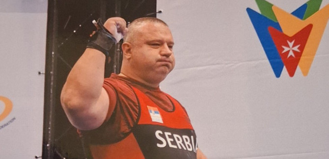 Smiljanić pokorio Evropu: Podigao 220 kilograma iz prvog pokušaja i osvojio zlato