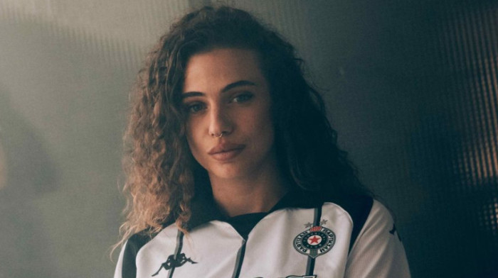 "Grobari" će odlepiti: Partizan predstavio treću garnituru dresova (FOTO GALERIJA)