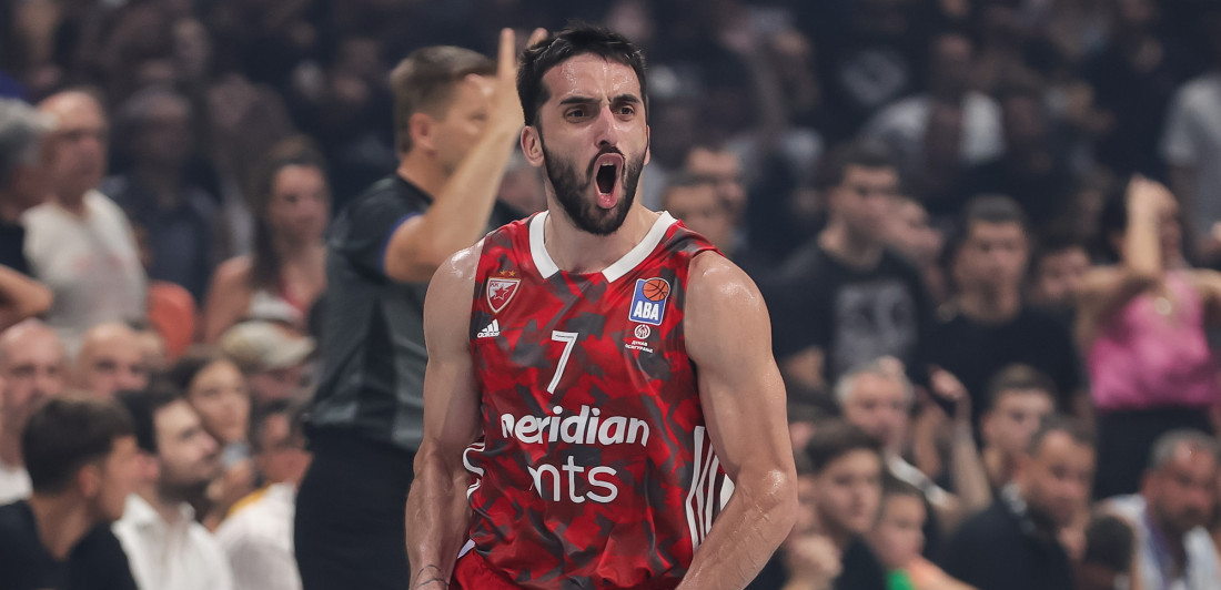Dok ga navijači zovu u Zvezdu, Kampaco širi magiju u domovini! Rasplet se polako bliži