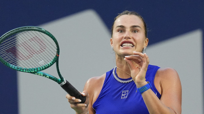 Sabalenka grmela na konferenciji, počela da psuje, jedva je smirili: Je*eš ti sve ovo!