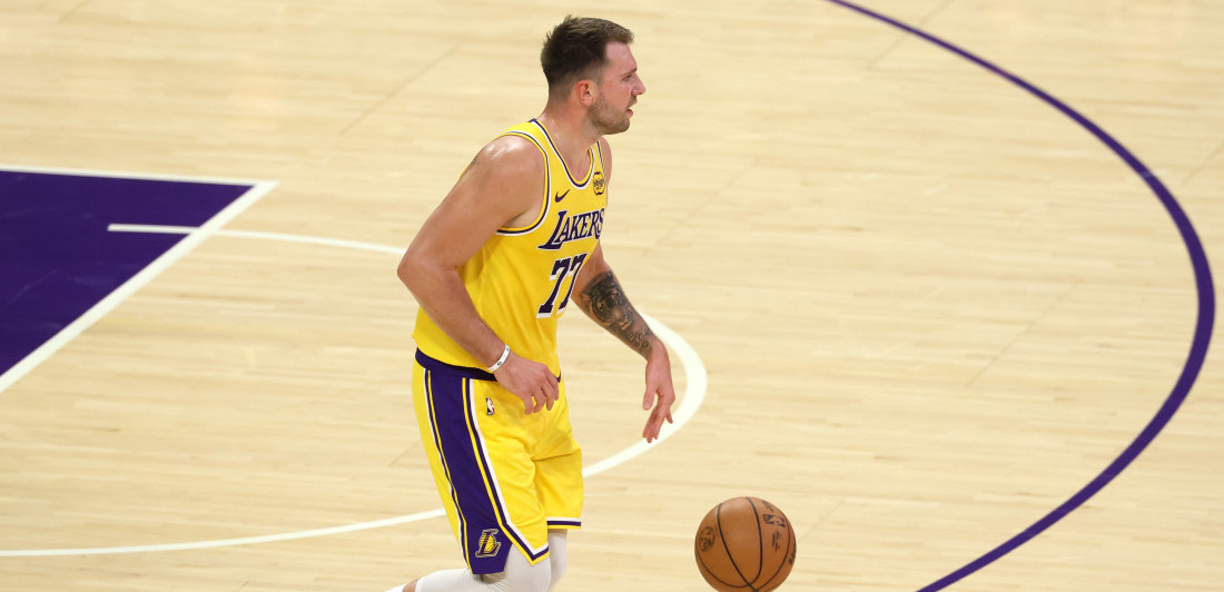 Auuu, pao rekord u NBA ligi! Lejkersi prodati za pravo bogatstvo, stigli novi vlasnici