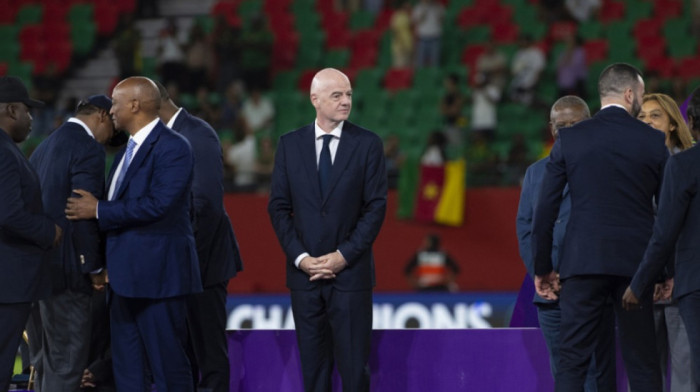 Nož u leđa! Potpredsednik FIFA neće više s Infantinom: "Izgubio sam poverenje u tebe"