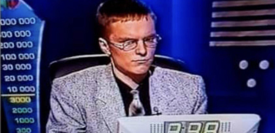 Svi su mu se smejali pre 25 godina, sinoć ih je sve ponizio: Štreber sa naočarima ušao u Ligu šampiona!