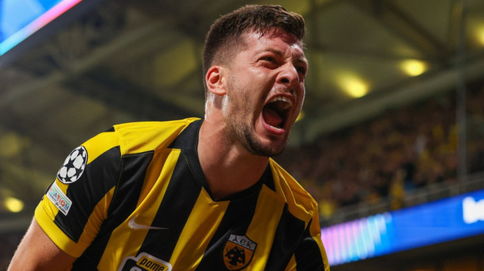 "Protiv svakoga u LŠ ćemo ići na pobedu"! Luka Jović dao obećanje navijačima AEK posle spektakla u Atini