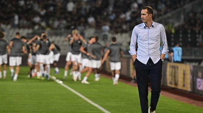 Pitanje od milion evra - Ima li Partizan upravu i trenera?