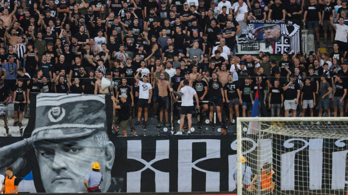 "Generale, hvala": I navijači Partizana odali počast Ratku Mladiću