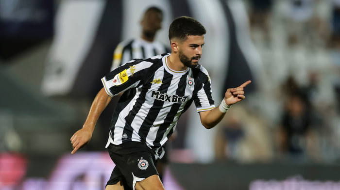 Gol, dve asistencije, pa poruka koja će oduševiti "grobare" - Partizan dobio novog miljenika