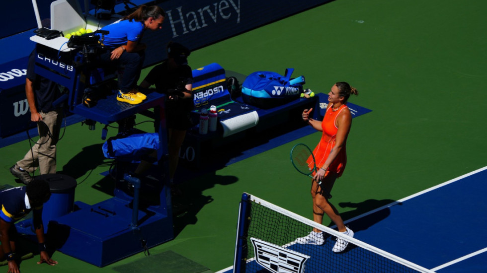 Sabalenka prekinula meč na US Openu: "Neko puši travu" (VIDEO)