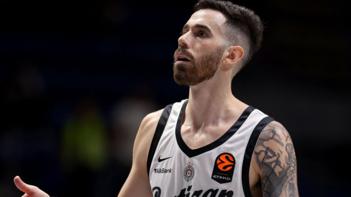 Haos sa terminima: Partizan u nedelju igra i fudbal i košarku u isto vreme!