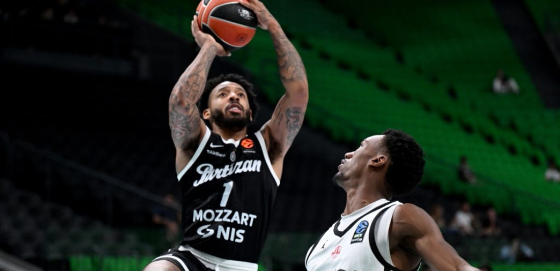 Crno-bela paljba u Atini: Partizan "stotkom" očitao lekciju Burgu pred povratak kući!