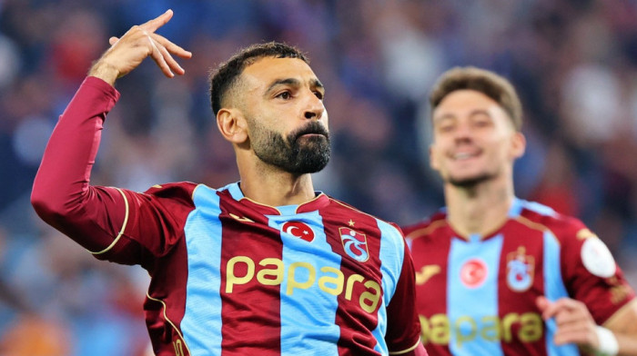 Zvezdo, ovo nije dobro! Salah sam zgazio Galatasaraj i dobio ocenu 10 (VIDEO)