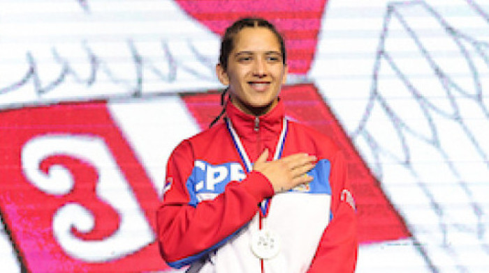 Bravo Milena! Srpska bokserka stigla do medalje u Sofiji
