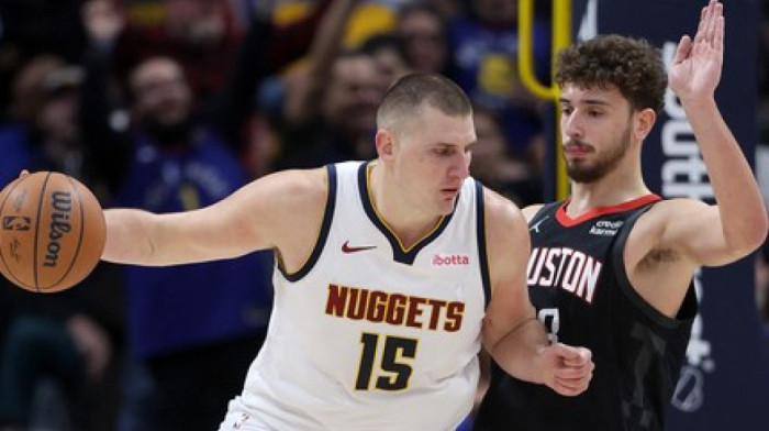 NBA liga objavila snimak: Turčin hoće da bude Jokić, ali ovo samo Nikola može (VIDEO)