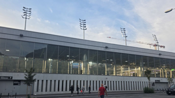 Zvezdina premijera na ultra-modernom stadionu: Zavirite u čudo arhitekture od 126 miliona evra! (VIDEO)