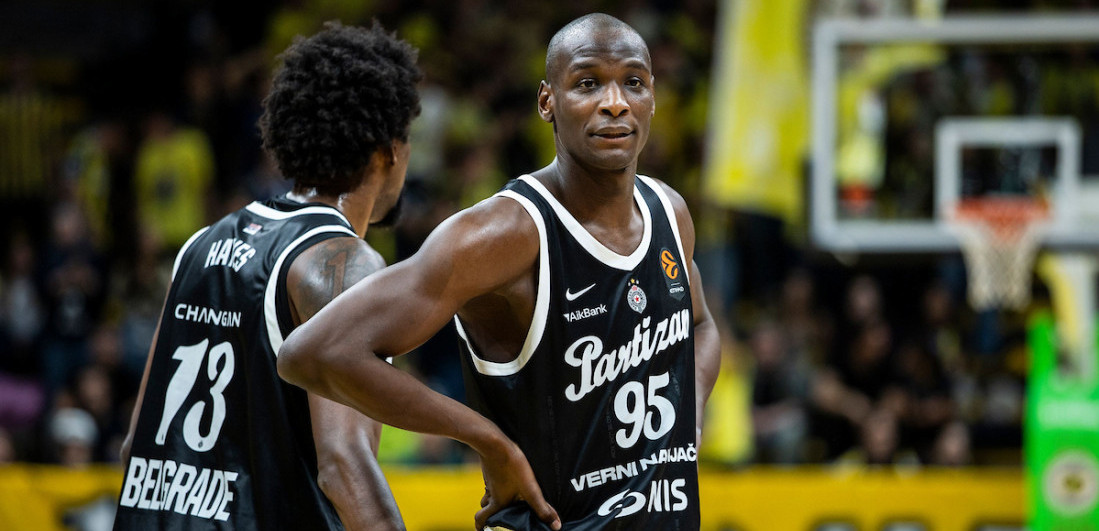 Partizan tone, Zvezda na vrhu: Pogledajte tabelu Evrolige nakon bolnog poraza crno-belih u Istanbulu!