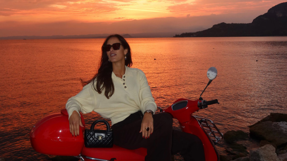 Nekadašnja šampionka uživa u luksuzu prirode: Ana Ivanović oduševila fotografijama iz Italije (VIDEO, FOTO)