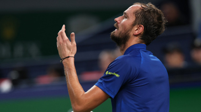 Medvedev se namučio, ali stigao do 25. trofeja u karijeri