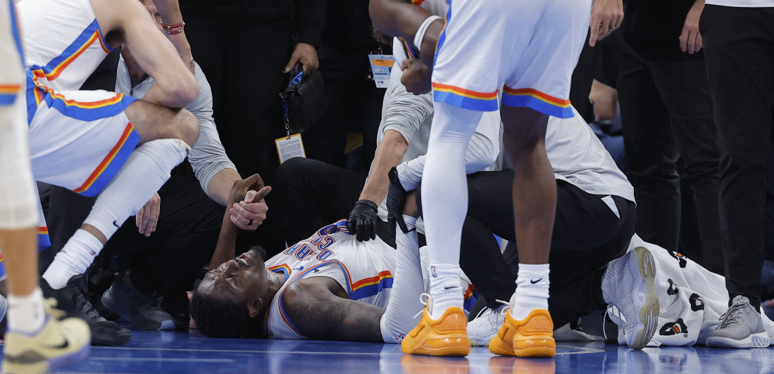 Scene koje niko nije želeo da vidi: NBA zvezda izneta sa terena, užasna povreda (VIDEO)