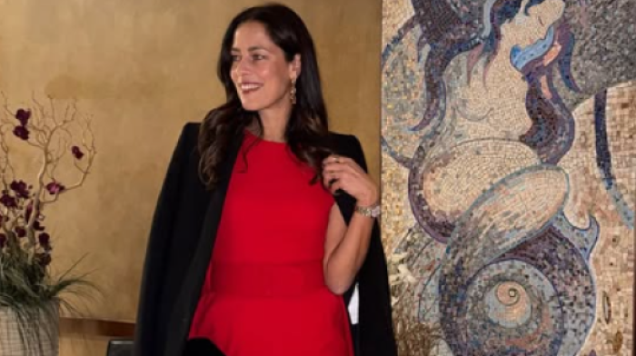 Auuu, kakve noge! Seksi Ana Ivanović zapalila Instagram u crvenoj haljini!